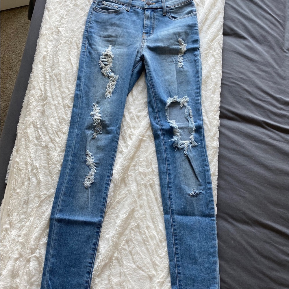 Fashion nova high waisted ripped jeans
